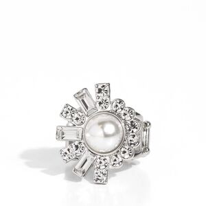 Paparazzi Silver and White Pearl Ring with Starburst Design Gatsby Getaway